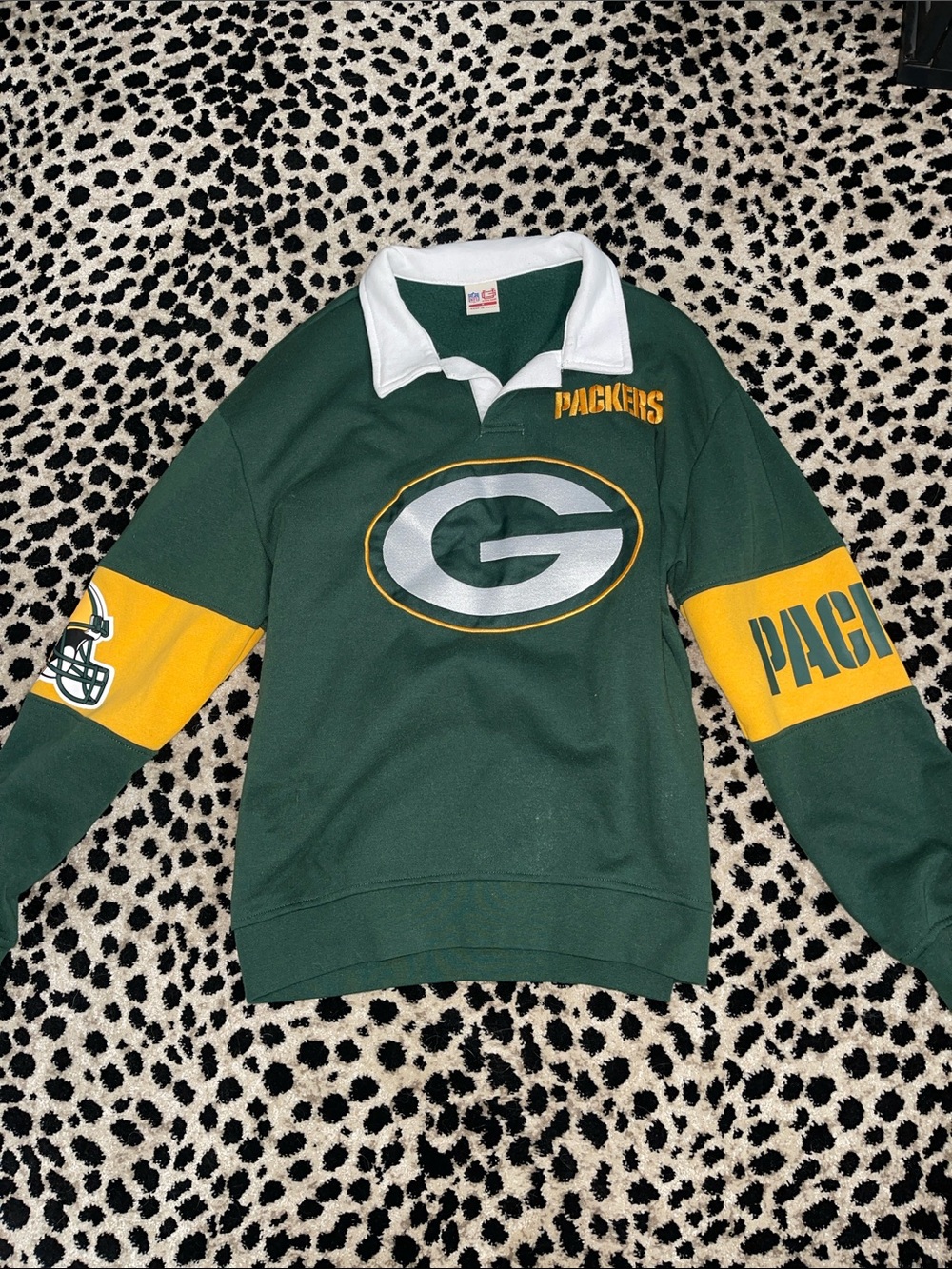Vintage Greenbay Packer Pullover with White Collar